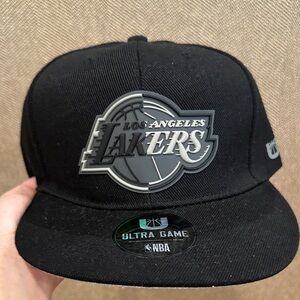 Black Los Angeles Lakers Snapback Hat
